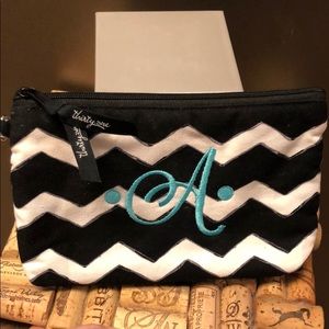 Thirty-one small cosmetic bag
